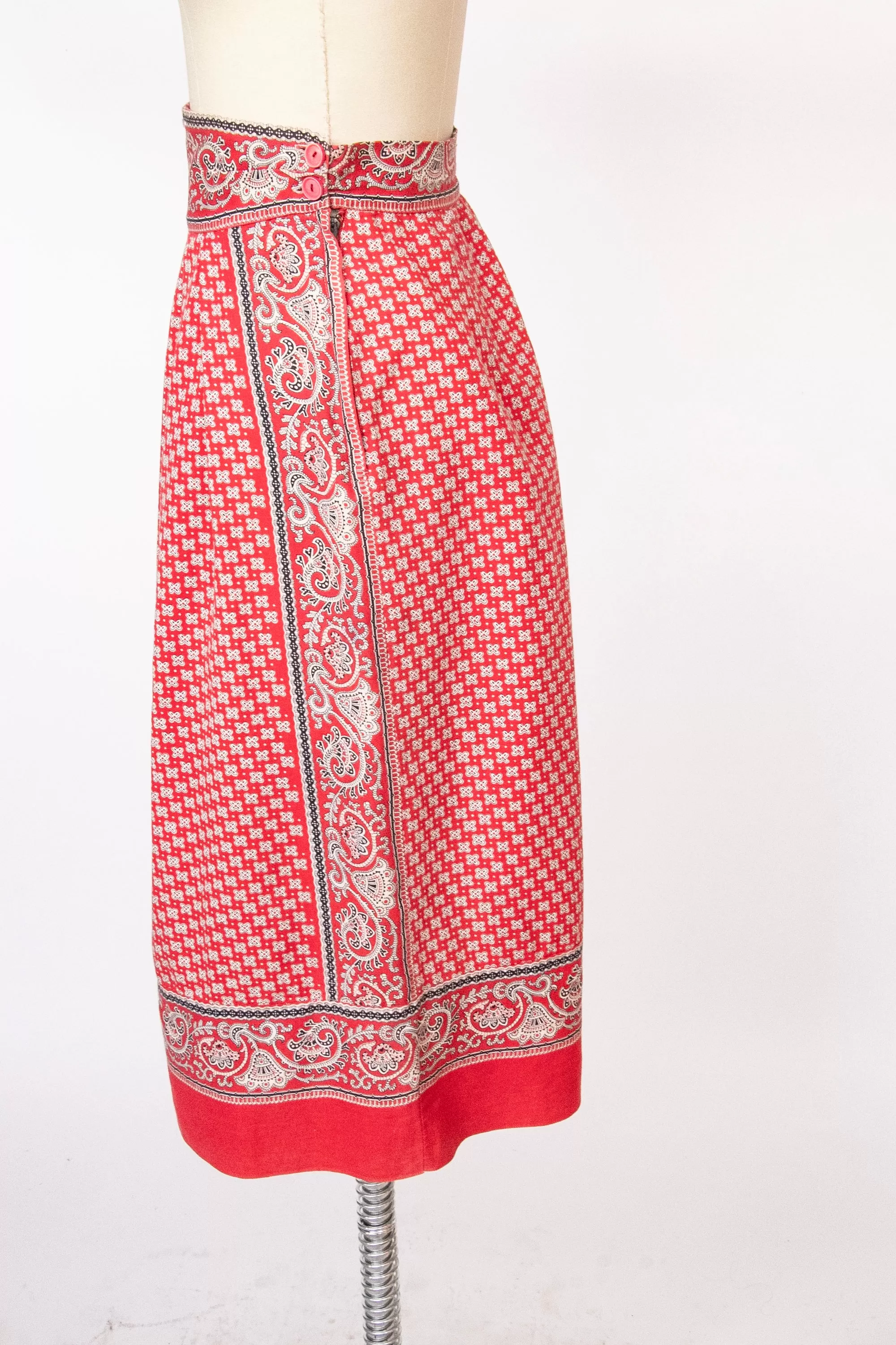 1940s Skirt Cotton Paisley Printed S