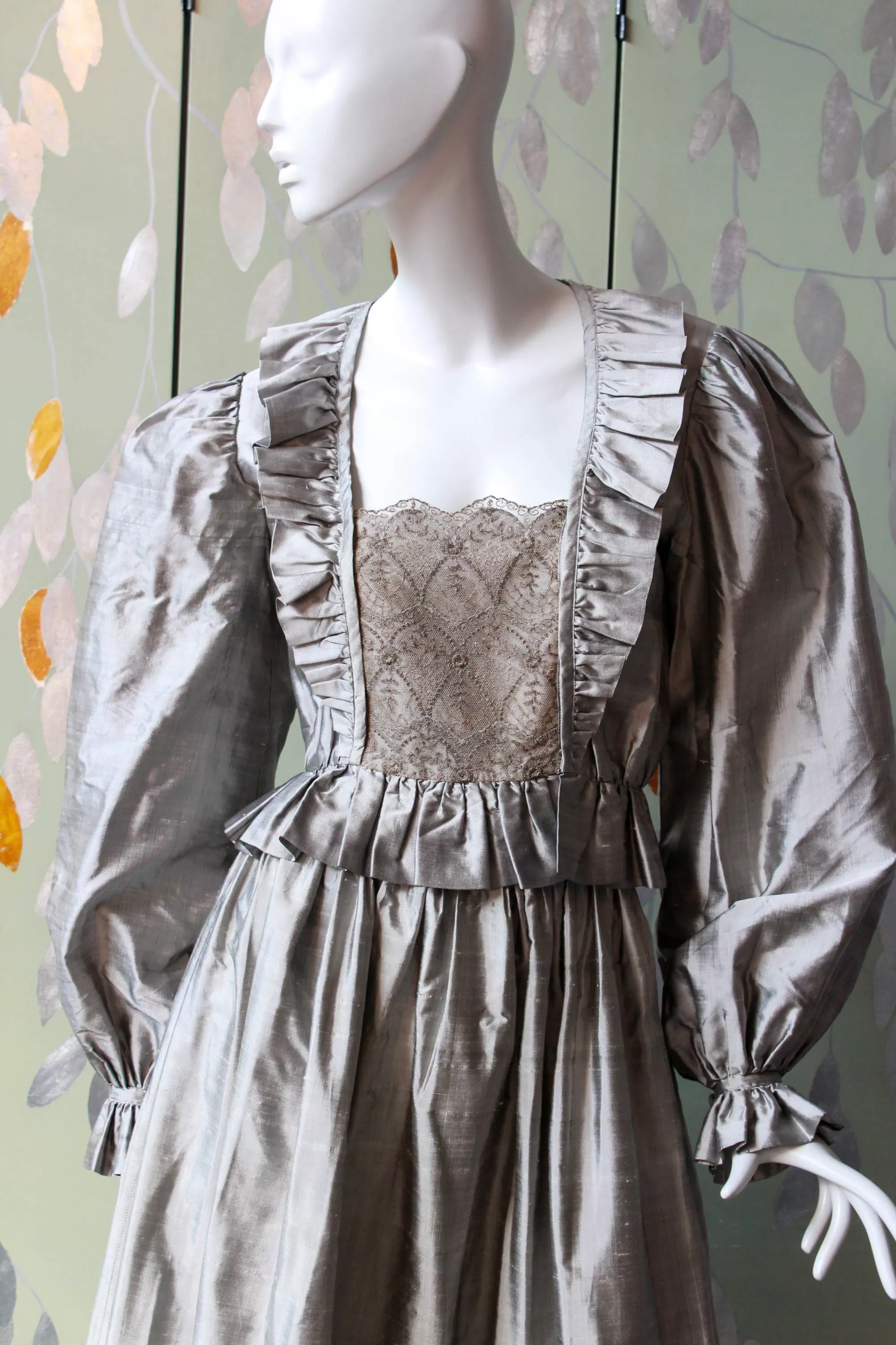 1980s Grey Silk Blouse and Skirt Set, XS