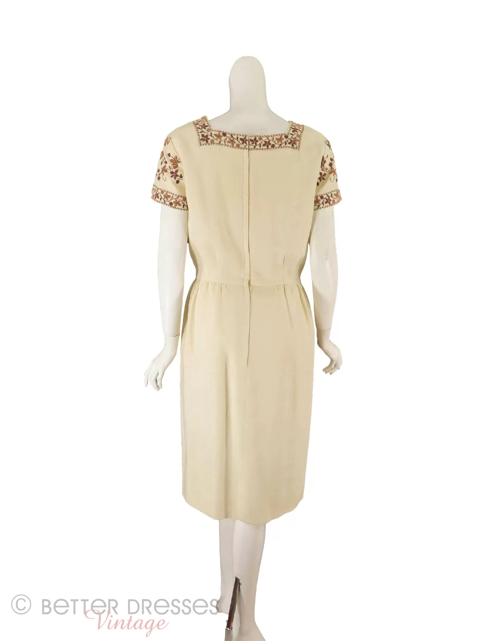 60s Cream Embroidered Sheath Dress - med