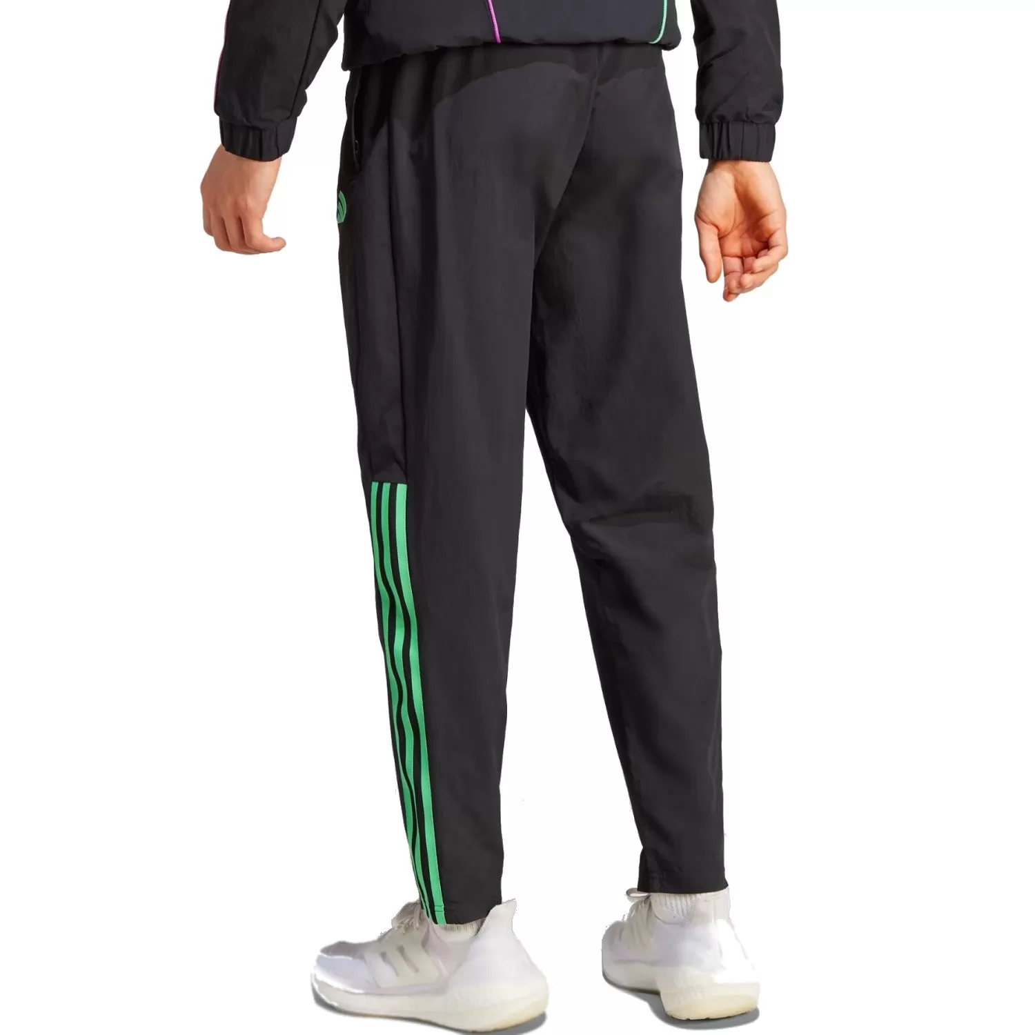 Bayern Munich black presentation Soccer tracksuit 2023/24 - Adidas