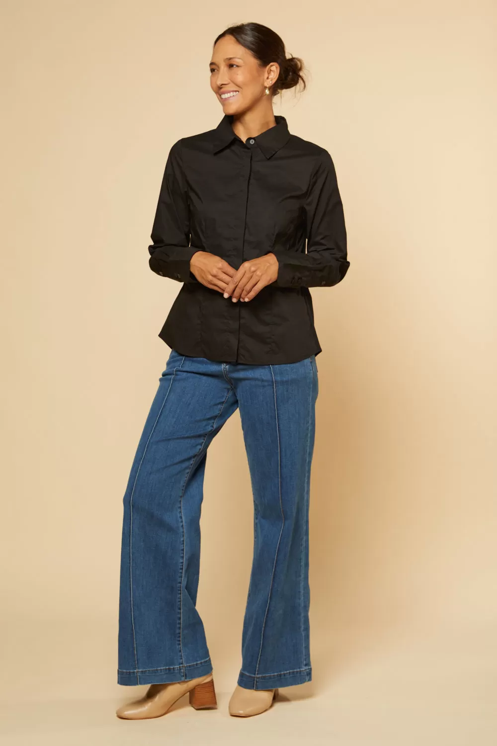 Brinley Poplin Stretch Shirt in Black