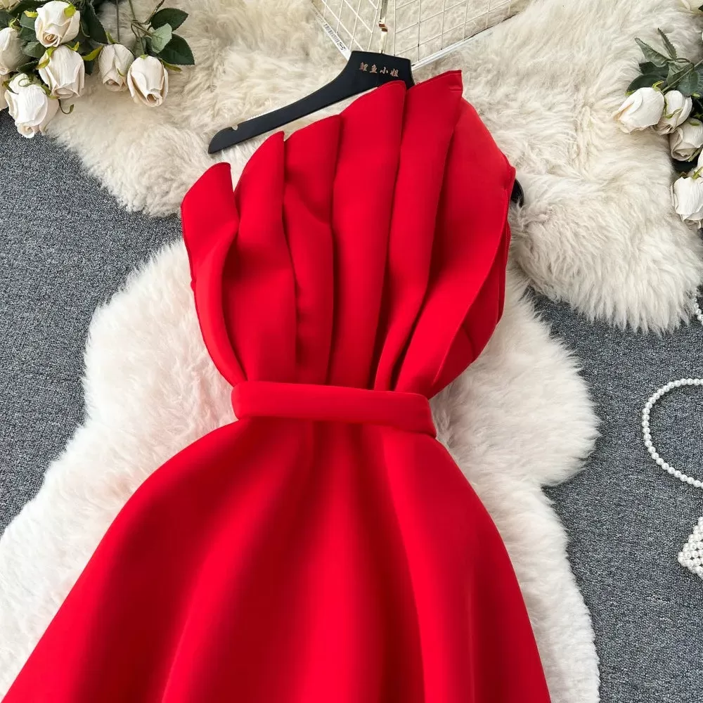 Chic One Shoulder Pleated Sleeveless Solid A-line Dress High Waist Evening Party Strapless Dress Women Summer Vestidos