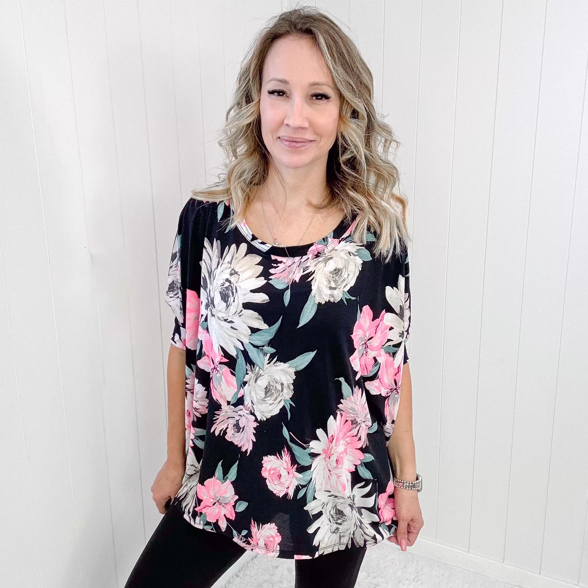 Dear Scarlett Essential Blouse in Black Floral