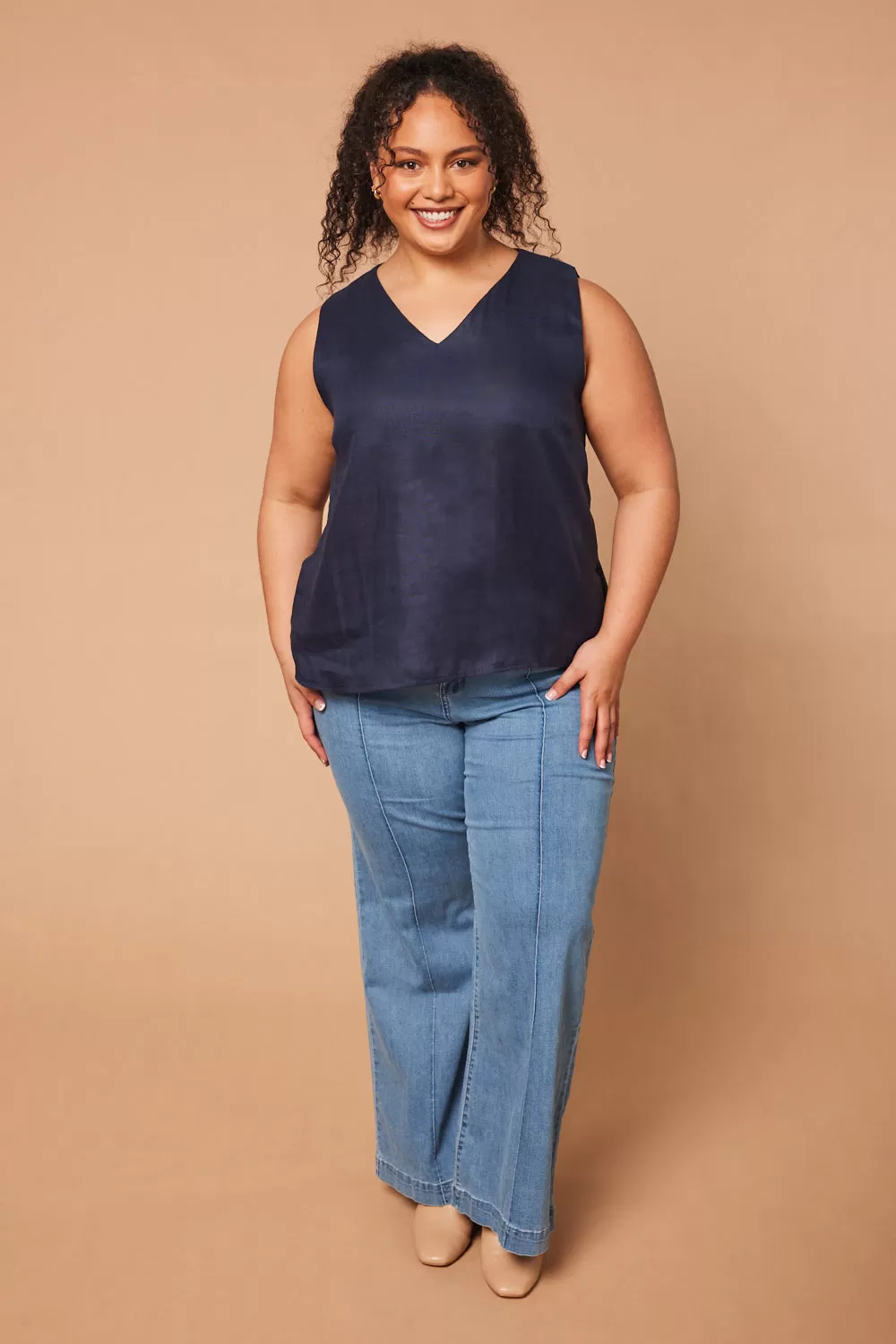 Ember Linen Cami in Navy