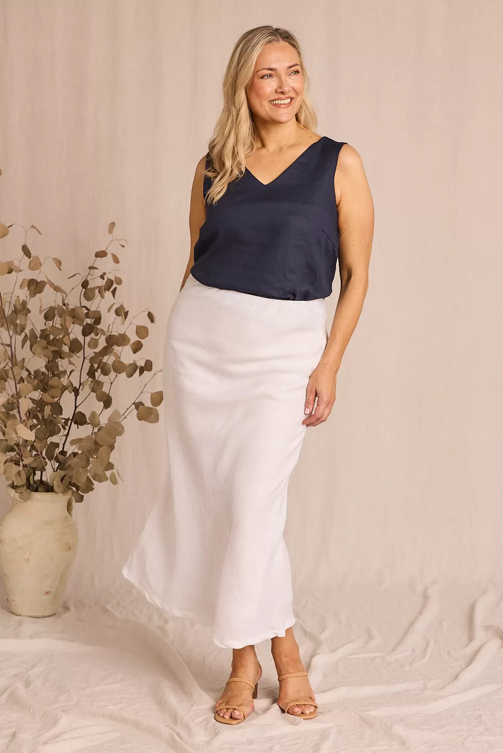 Ember Linen Cami in Navy