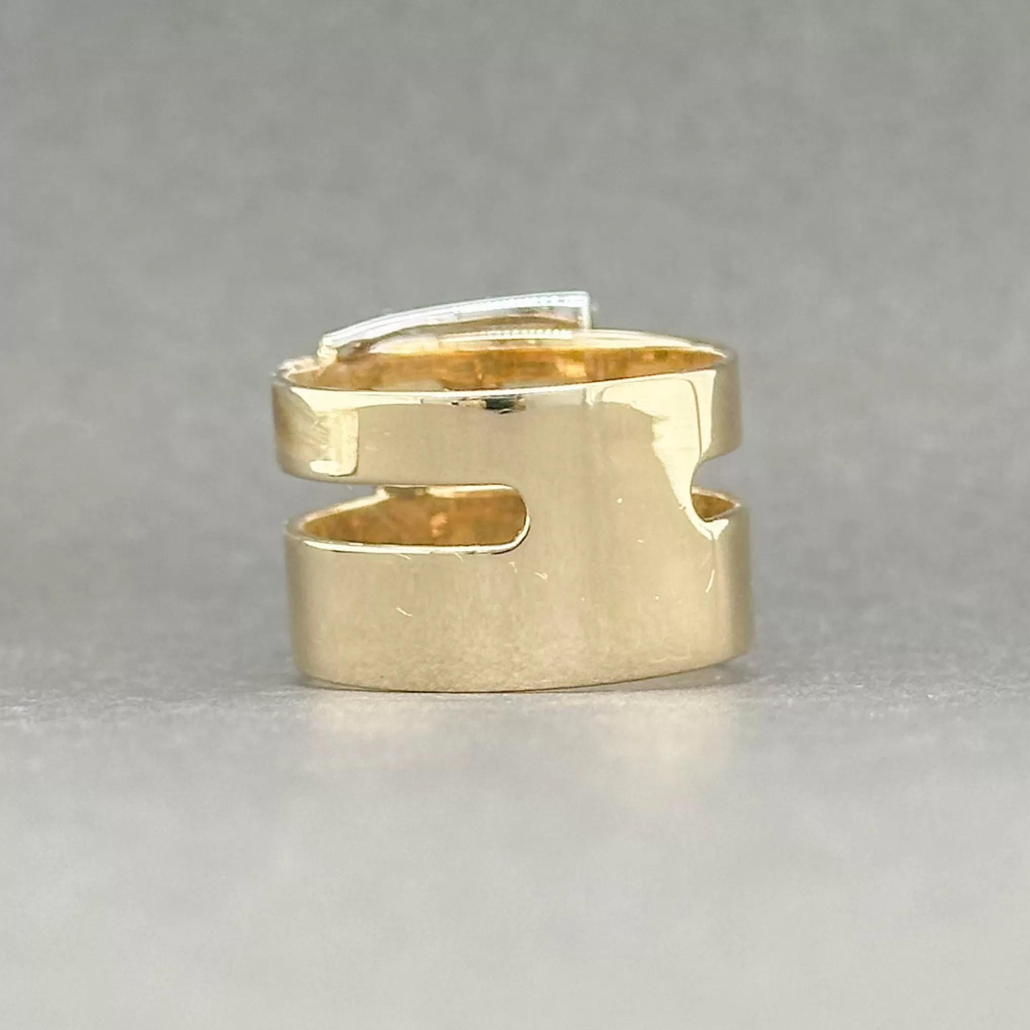 Estate 14K Y Gold 0.25ctw H/SI1-2 Diamond Buckle Ring