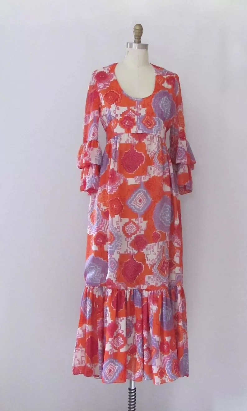 GRAPHIC APPEAL 1970s TRAINA Hippie Chic Boutique Maxi Dress, Size Small Medium