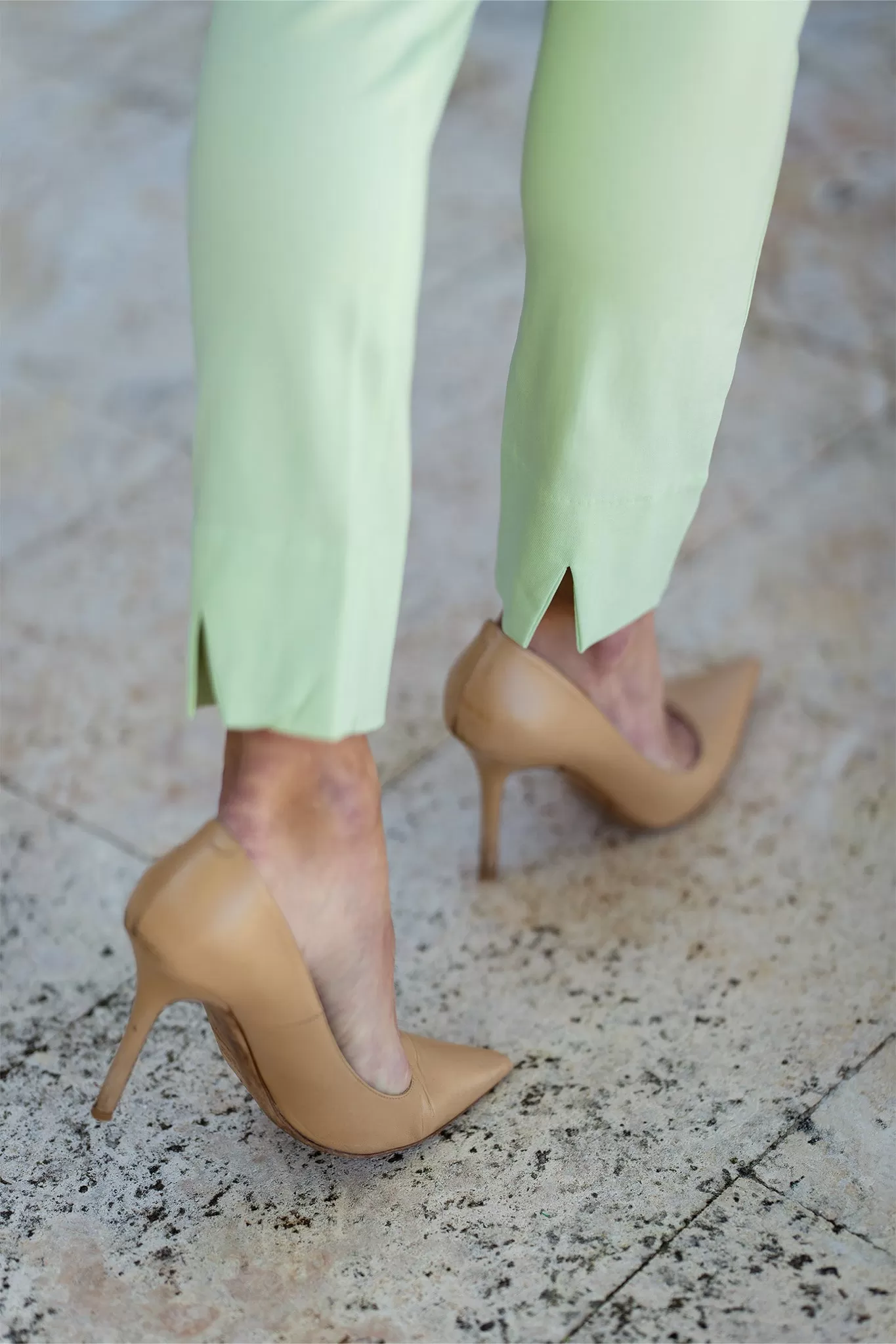 Jacquie Pant Mint