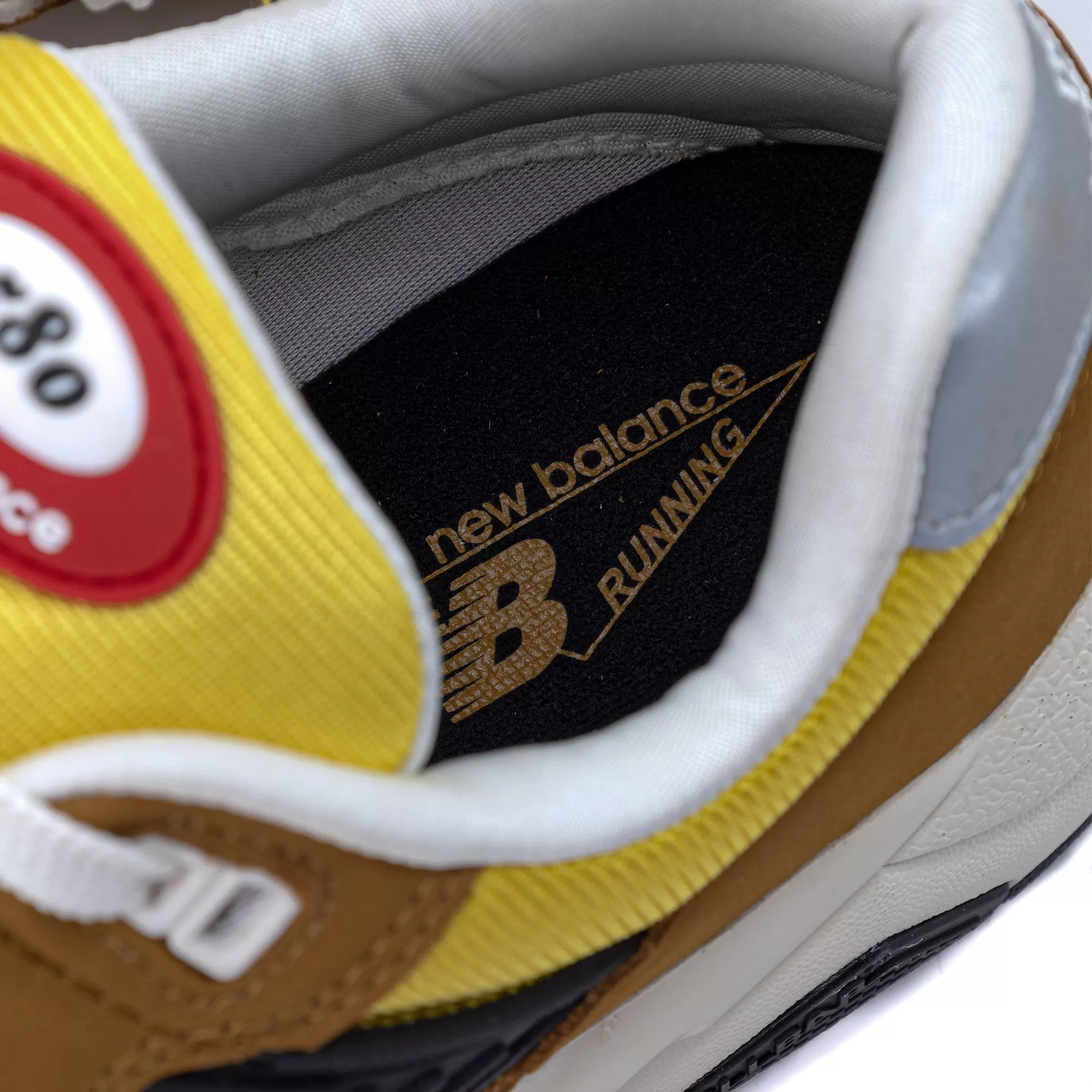 New Balance 580 Workwear/Honeycomb/Raw Cashew Yolk MT580AB2