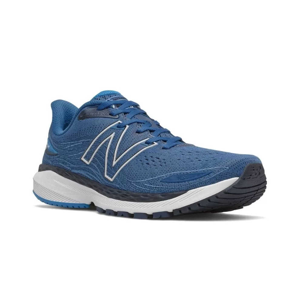 New Balance Men's 860v12